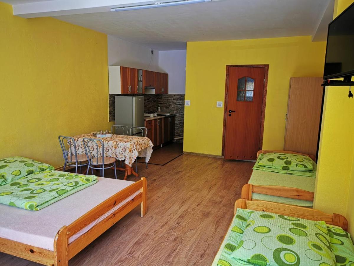 Pokoje Nad Strumykiem W Polanczyku Tel 13- 469 -2257 Экстерьер фото